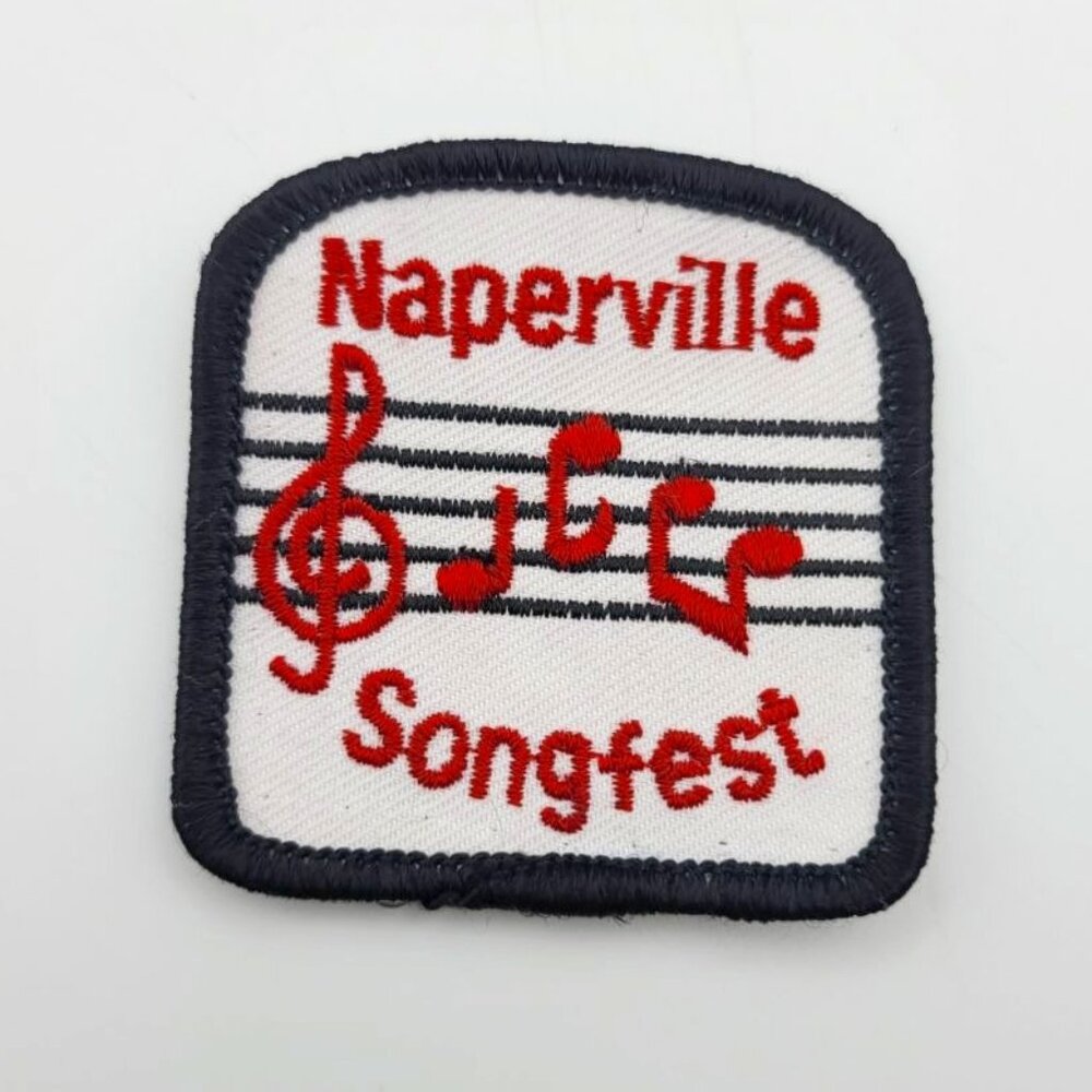 Girl Scout Badge Vintage Patch Brownie 90s Retro Troop Camp Song USA‎ Naperville